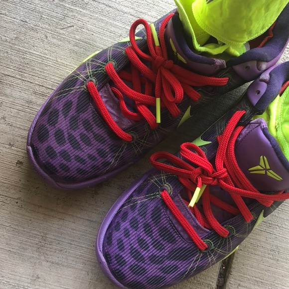 Nike Zoom Kobe 7 Supreme X - Picture 2 of 5